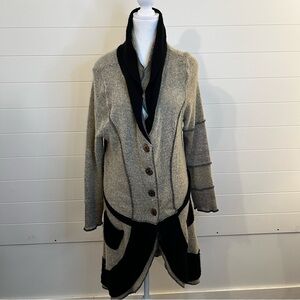 Women's Cardigan with Black Accents Size Medium Layering Neutral CabinCozy